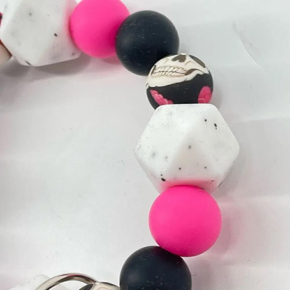Keychain bracelet wristlet silicone beaded skull roses rockabilly NEW handmade c